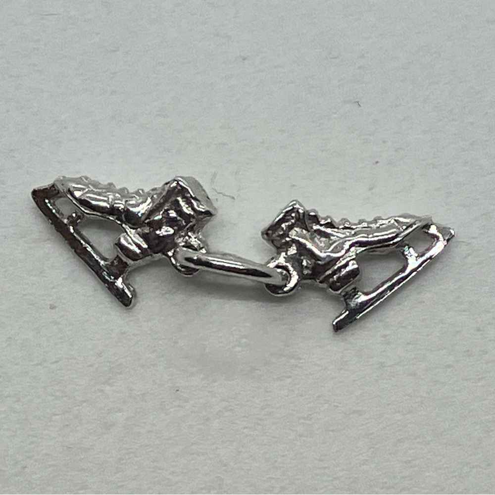 Vtg 925 Sterling Silver Pair of Ice Skates Figure Skates Skating Charm / Pendant
